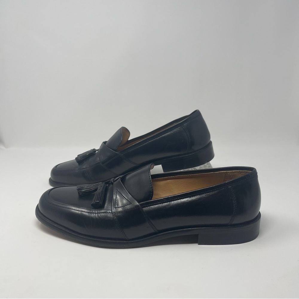 Johnston & Murphy Black Tasseled Loafers Size 10